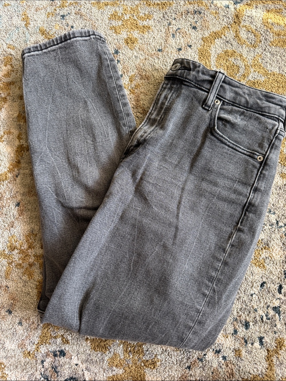Abercrombie Curve Love Mom High Rise Gray/Black Jeans